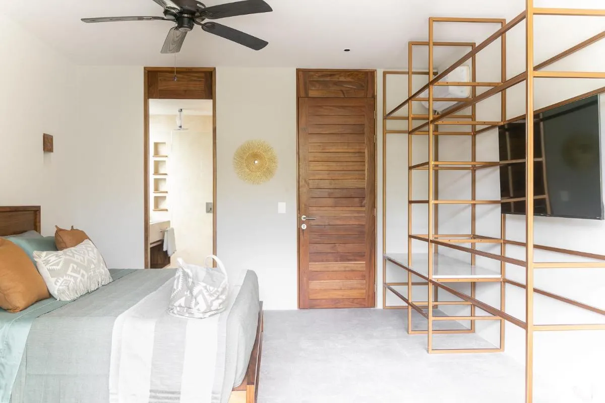 Image 4 of Zereno Boutique Hotel