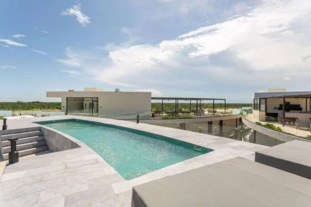 Image 2 of new charming studio with terrace