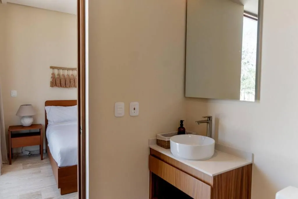 Image 2 of villa bali: 3bd & priv pool