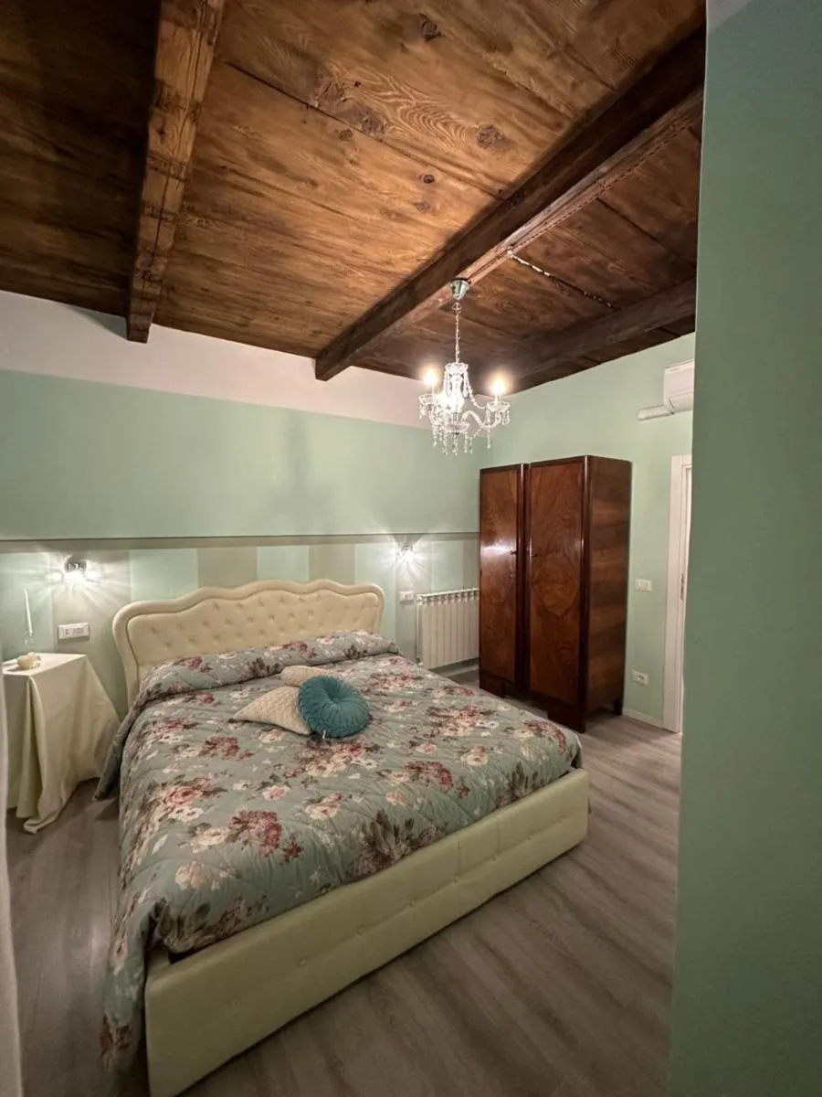 Image 5 of ANTICA DIMORA DEL BORGO Luxury TUSCANY