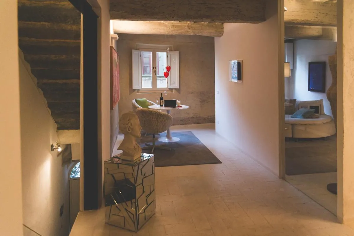 Image 1 of ART SUITE GALLERY – Tuscany – medieval town close to Florence, Pisa, Lucca, Chianti Zone, Versilia