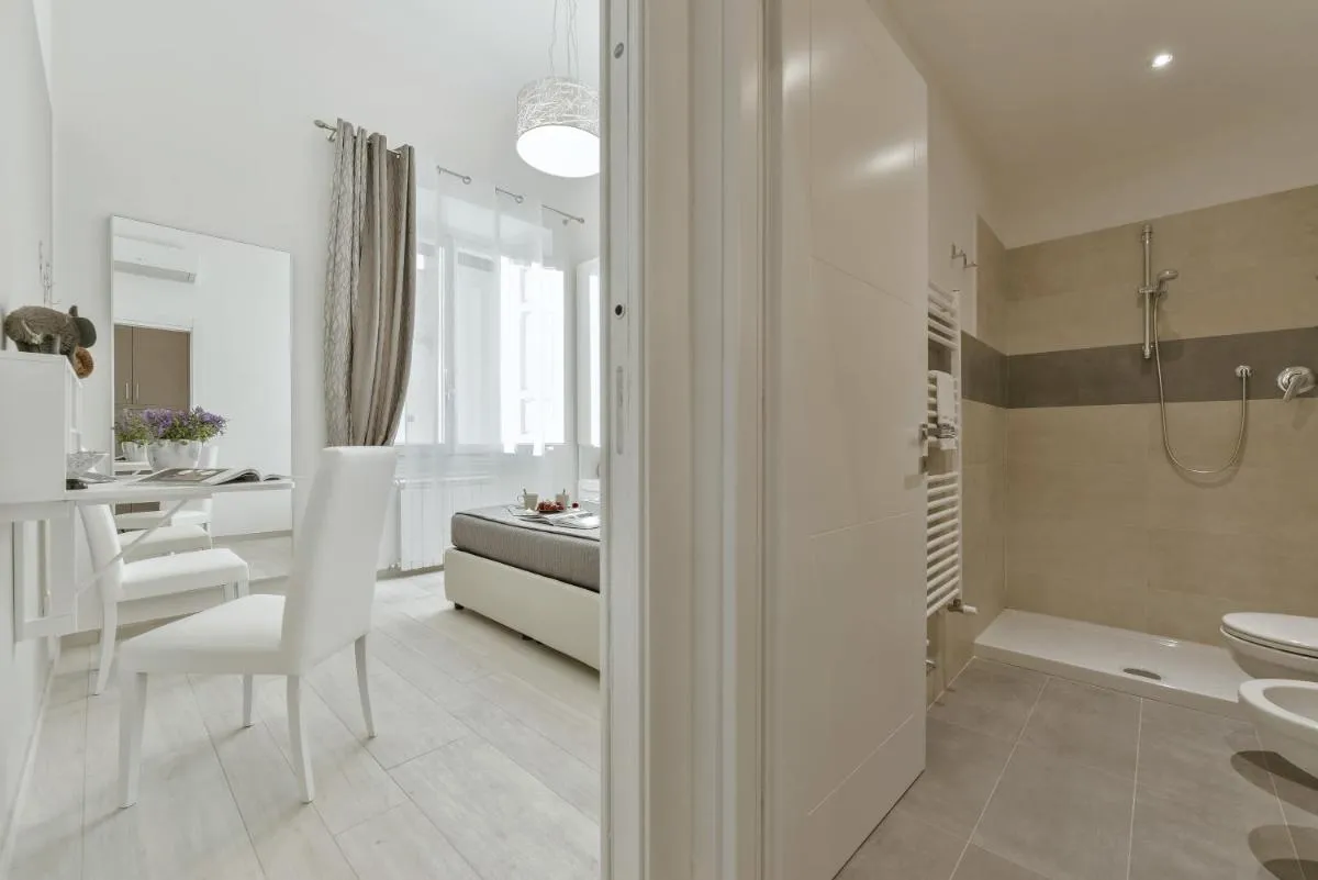 Image 2 of Accademia Apartment