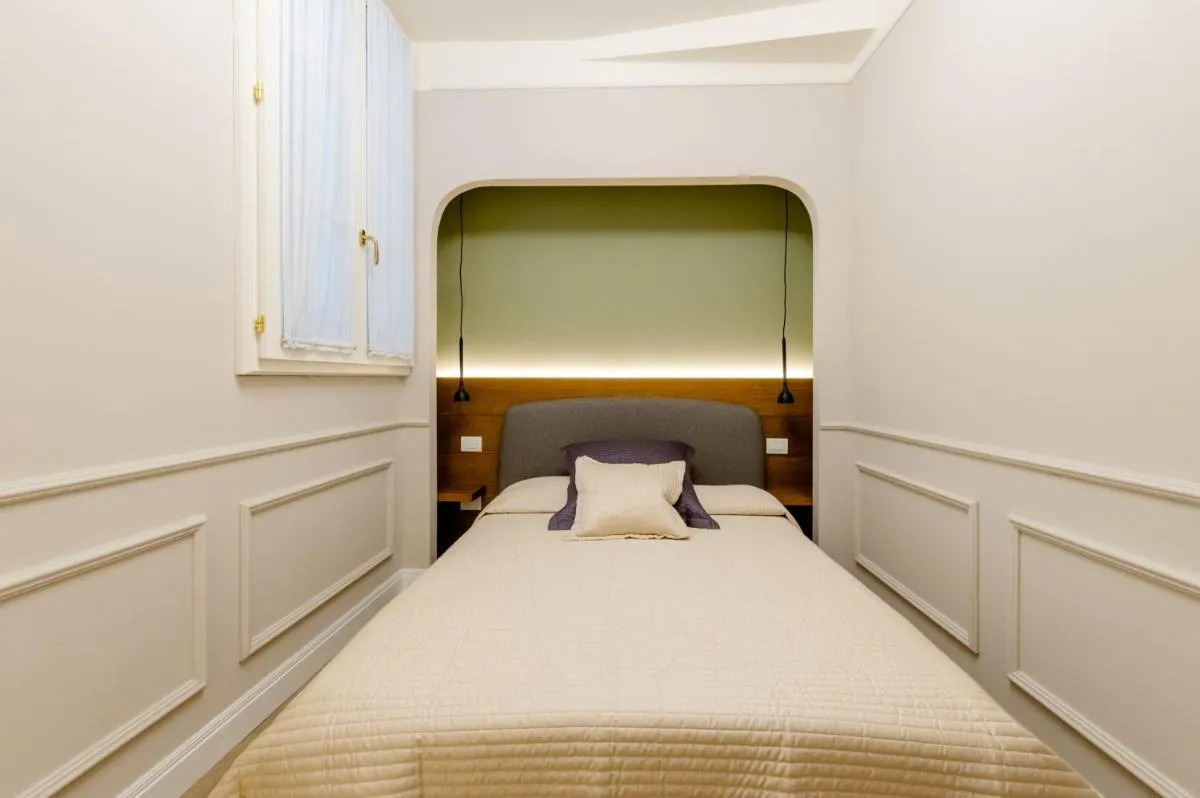 Image 1 of Art Apartment Luxury Santo Spirito suite