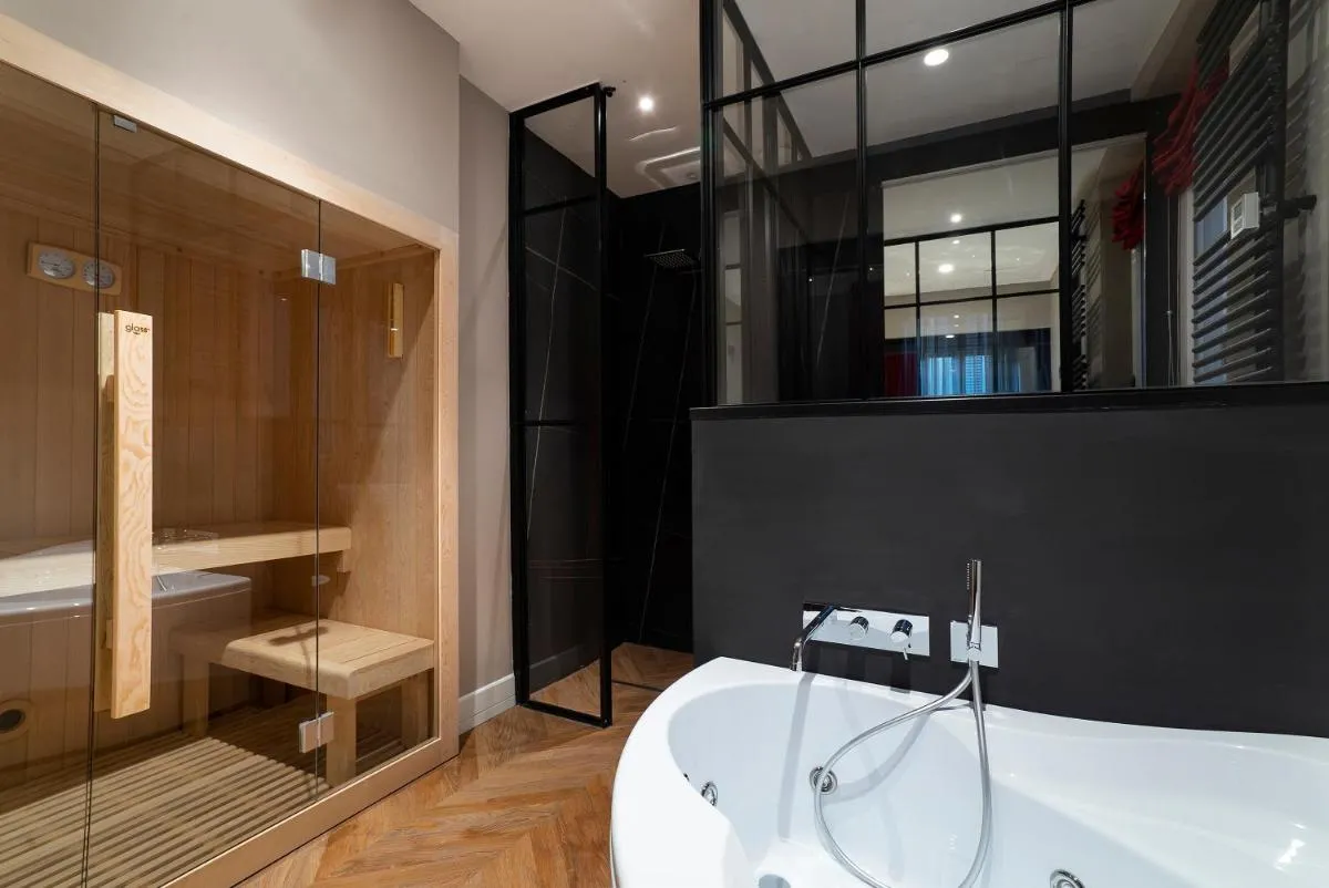 Image 1 of Artemide Guest House