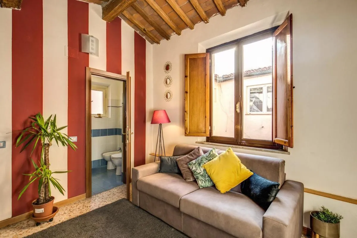 Image 4 of AwesHomeItaly – Lungarno Bellavista Penthouse