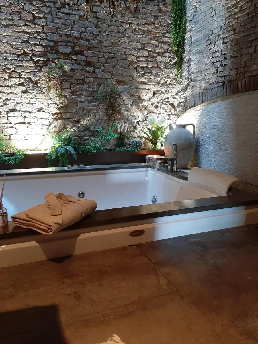 Image 5 of BORGO DI BEPPE E GLORIA SUITE