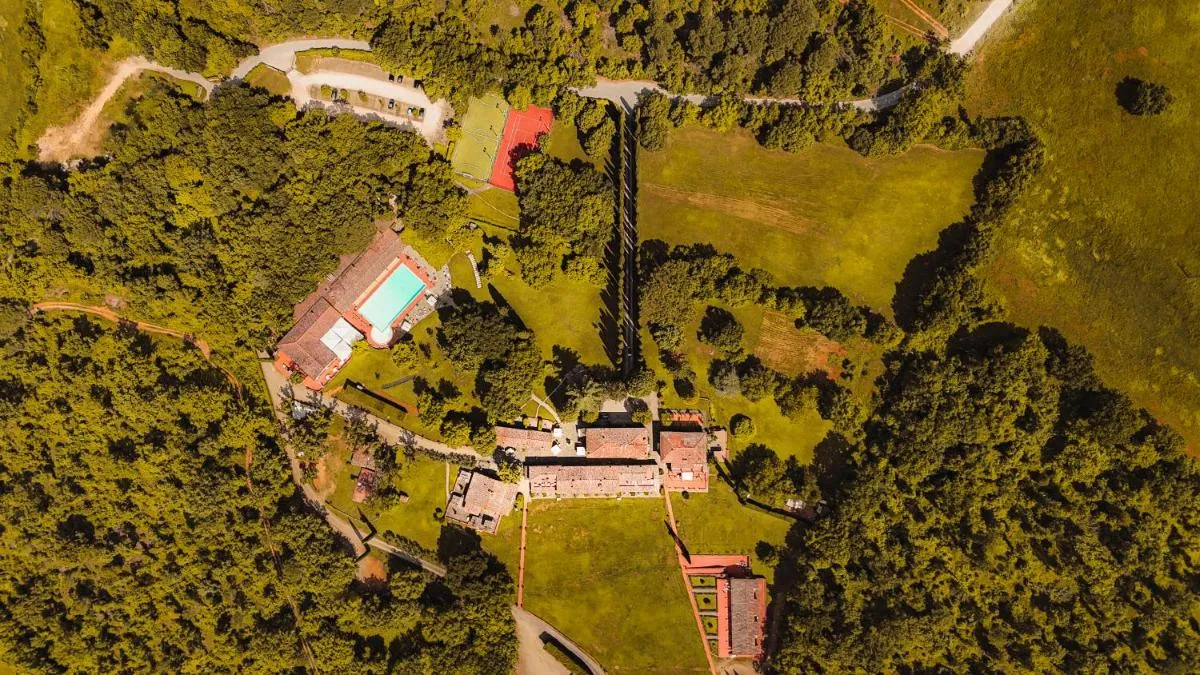 Image 2 of Borgo San Luigi