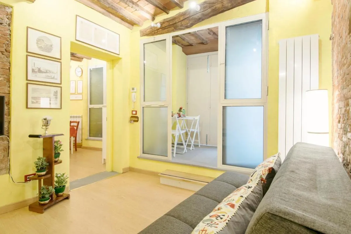 Image 4 of CozyBricks in Lucca – Apartments in the Historical Center –
