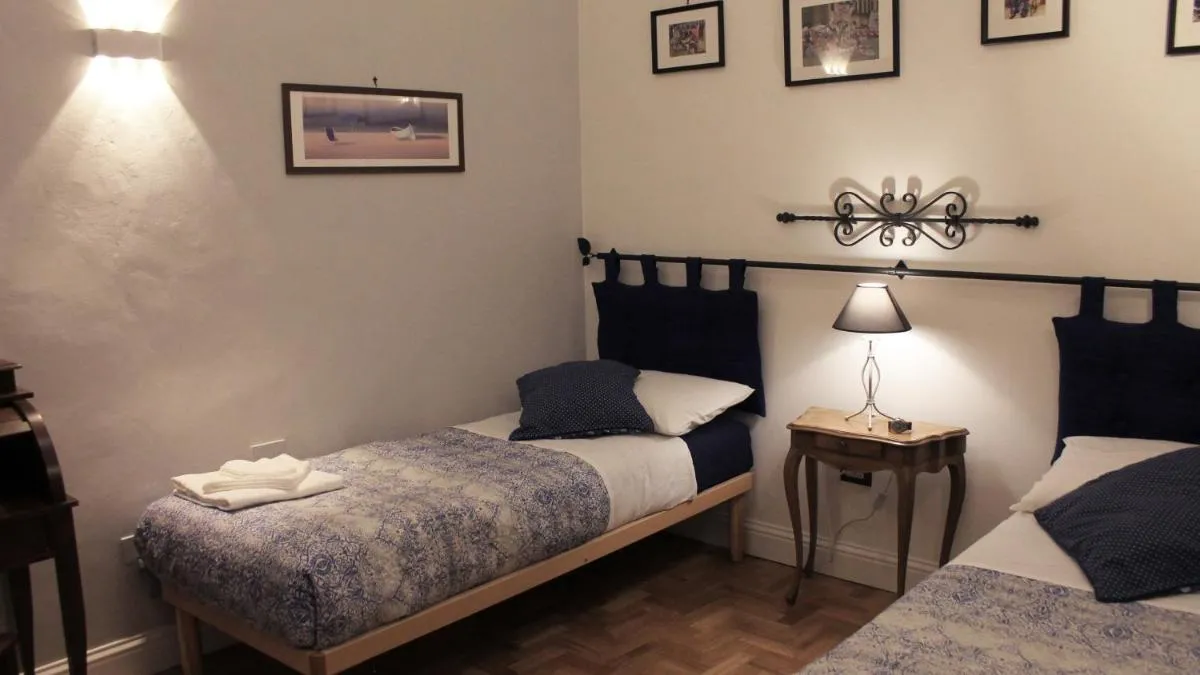 Image 5 of Duomo Classic Apartment
