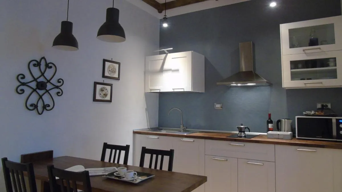 Image 2 of Duomo Classic Apartment