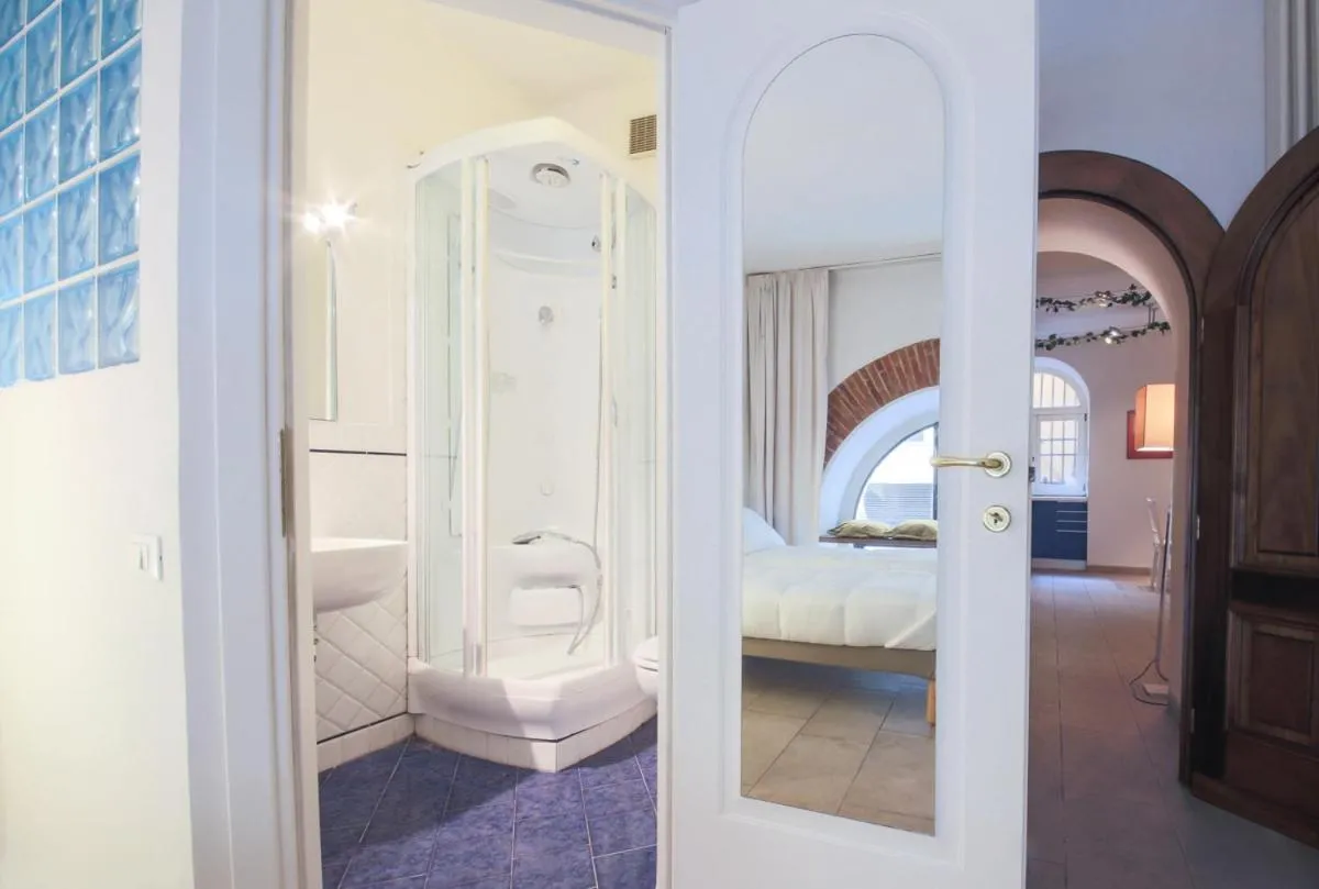Image 2 of Duomo Deluxe Apartment