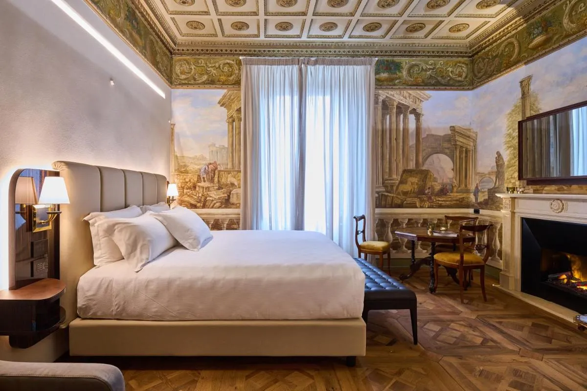 Image 3 of Duomo Luxury Florence