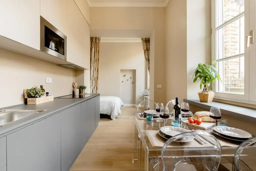 Image 2 of Duomo Luxury Home with view