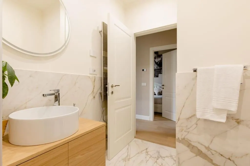 Image 6 of Duomo Luxury Home with view