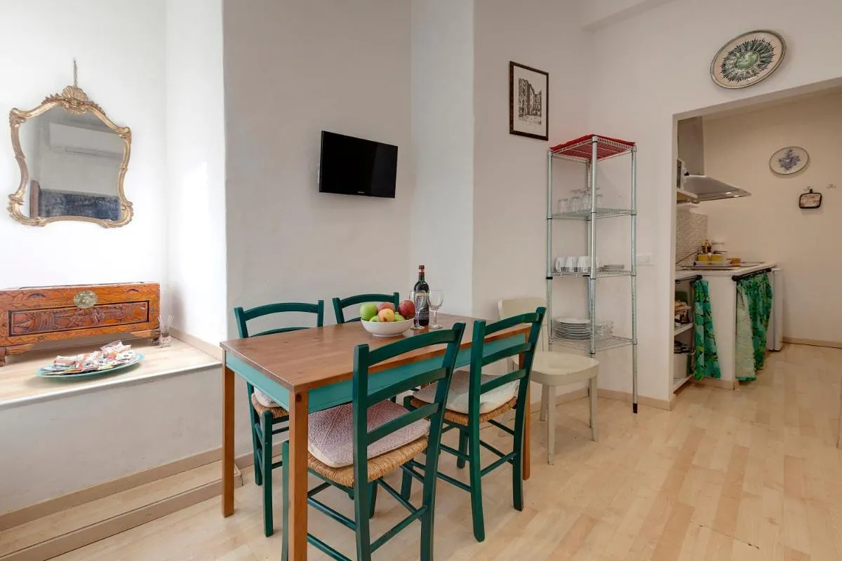 Image 4 of Faenza Apartment