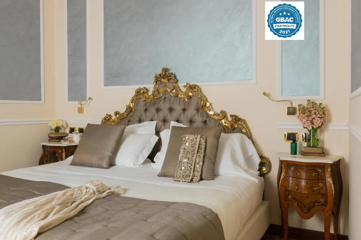Image 3 of Hotel Bernini Palace
