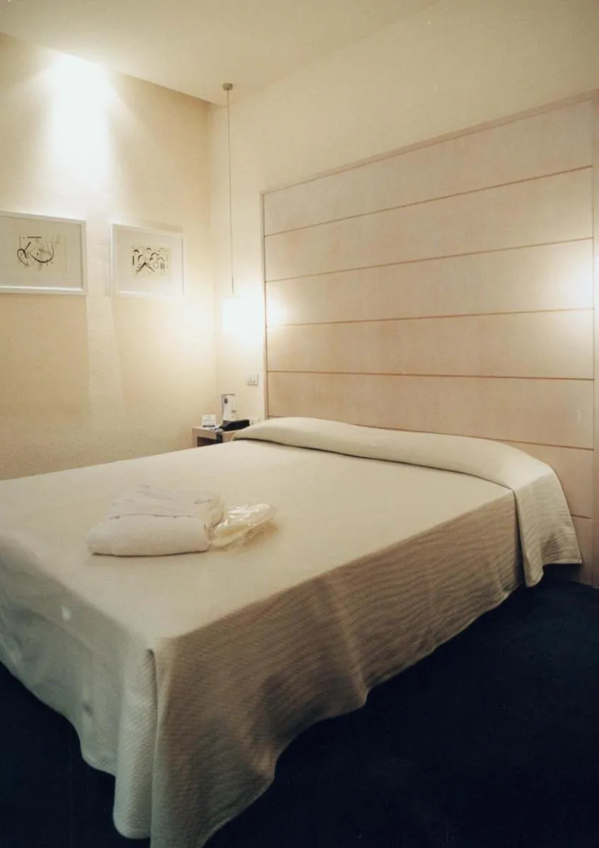 Image 3 of Hotel First