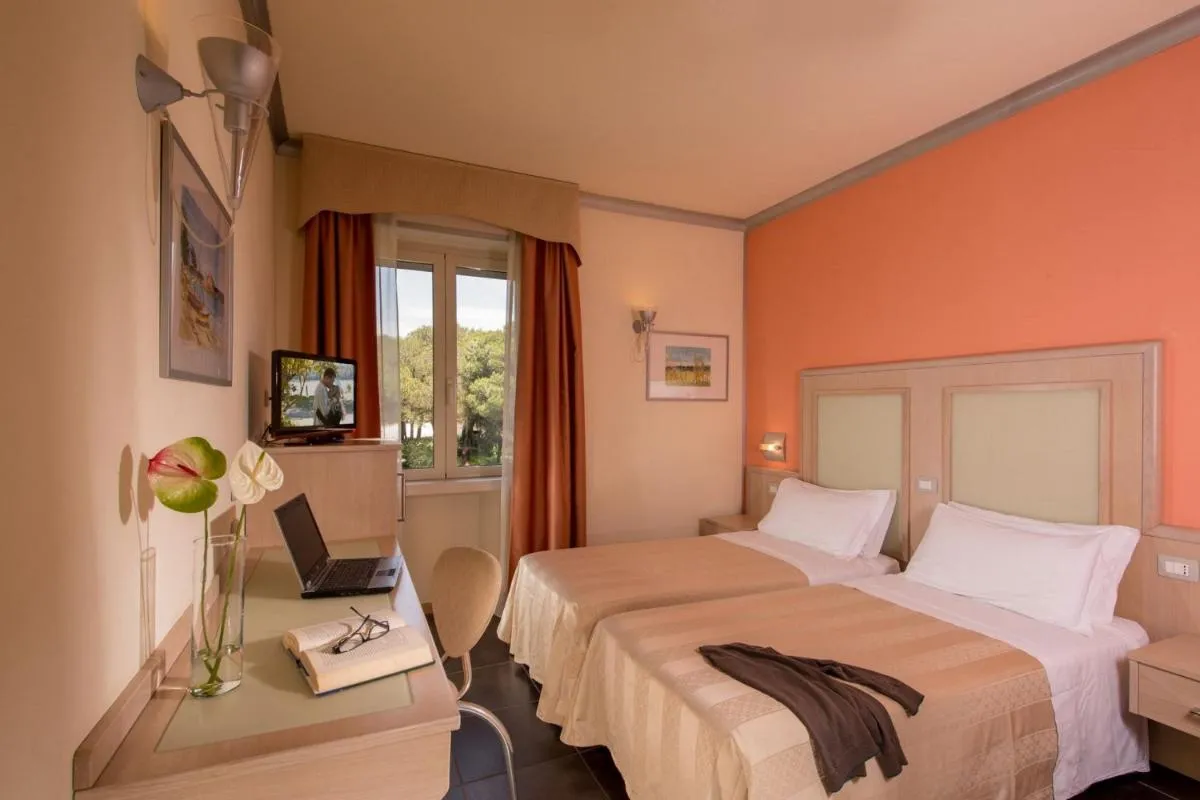 Image 1 of Hotel Mediterraneo