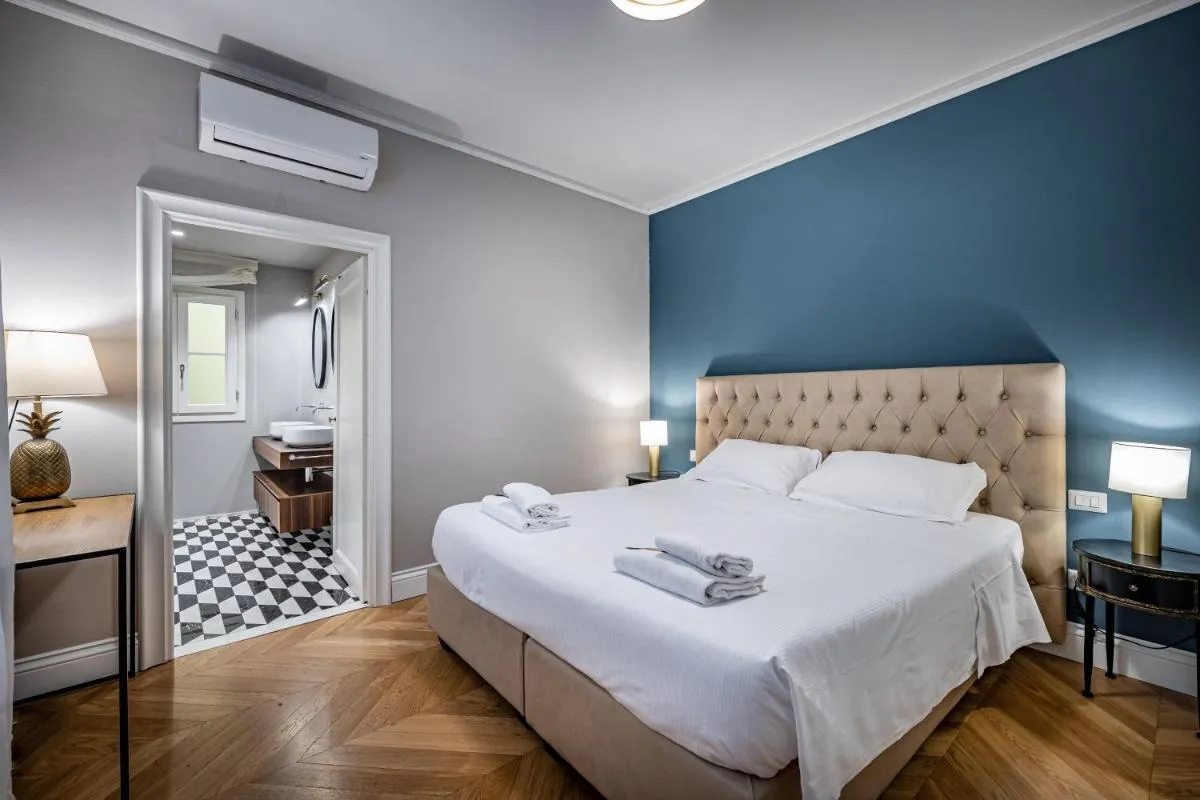 Image 1 of Hs4U Ricasoli Luxury apartment near Duomo N. 3
