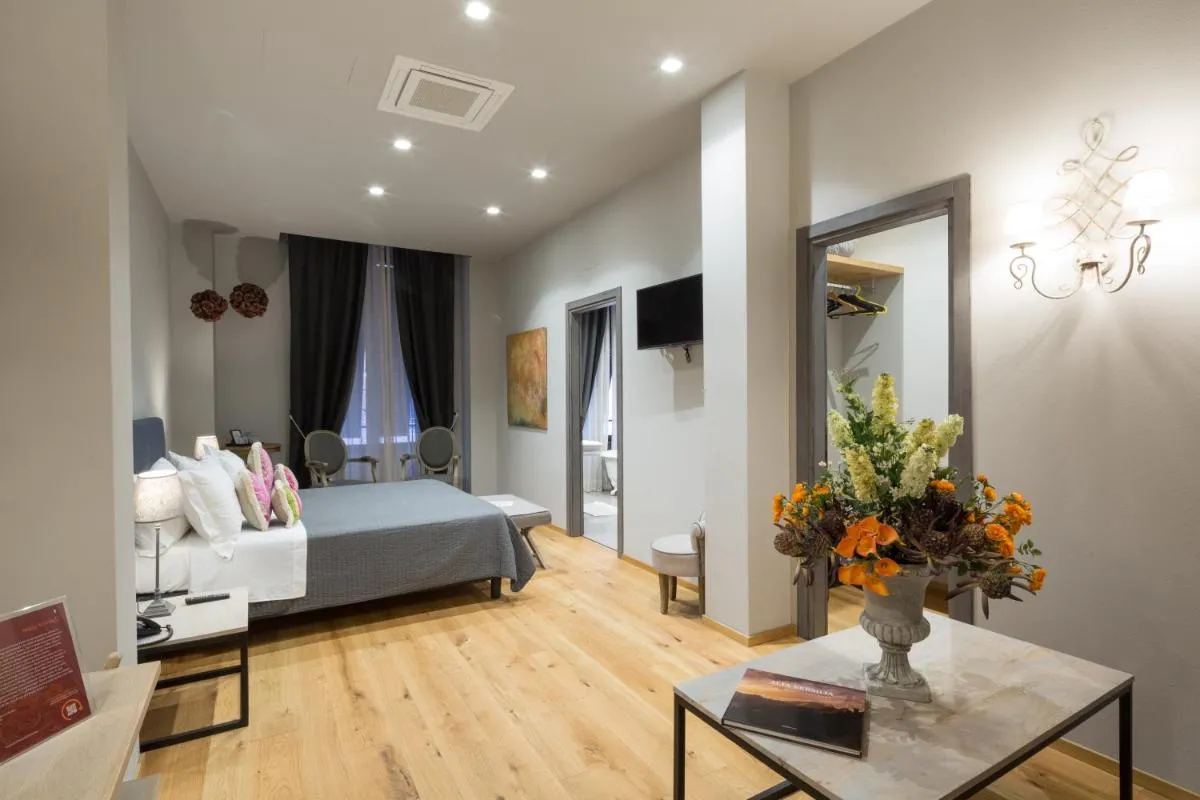 Image 4 of Il Duomo Luxury Suite