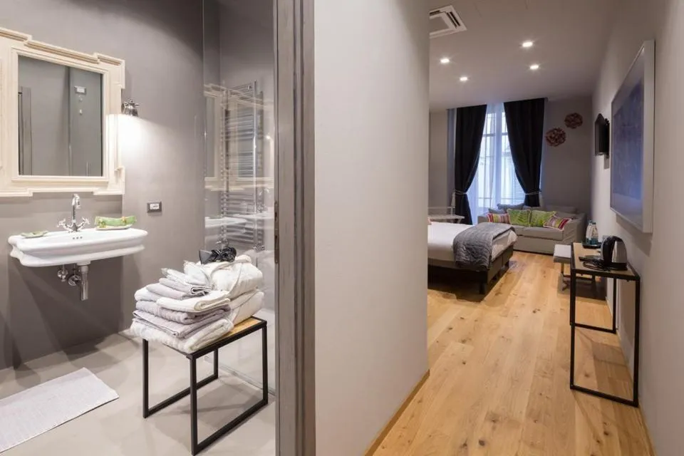 Image 2 of Il Duomo Luxury Suite