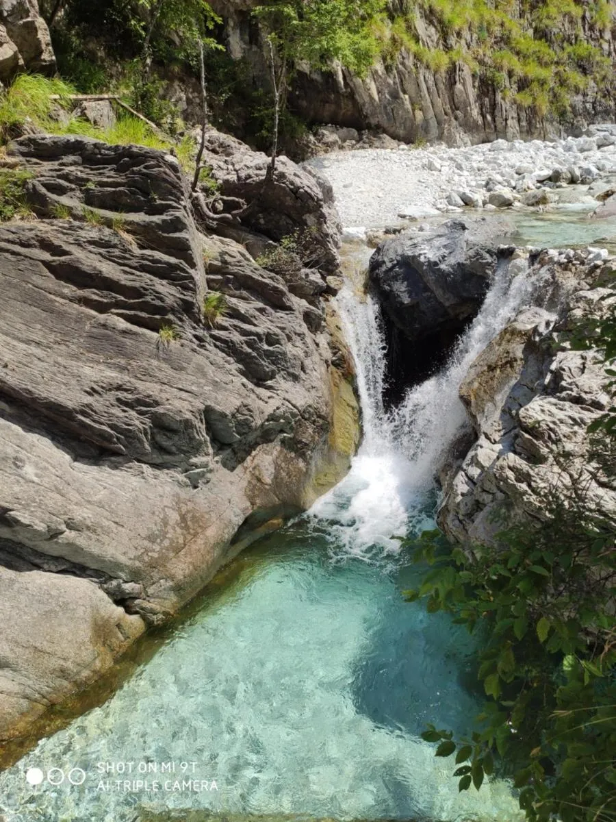 Image 1 of Incantevole casa sul fiume, Relax e Natura ai piedi della Alpi Apuane