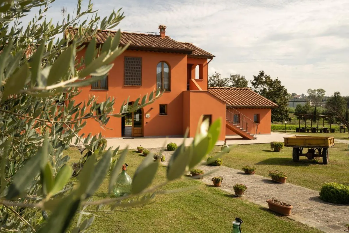 Image 2 of Incanto Toscano