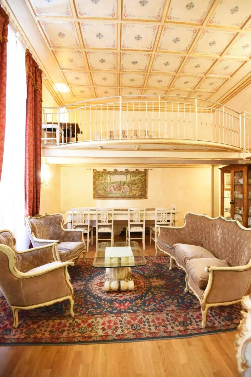 Image 3 of Italian Experience-Suite Medici Loft 8