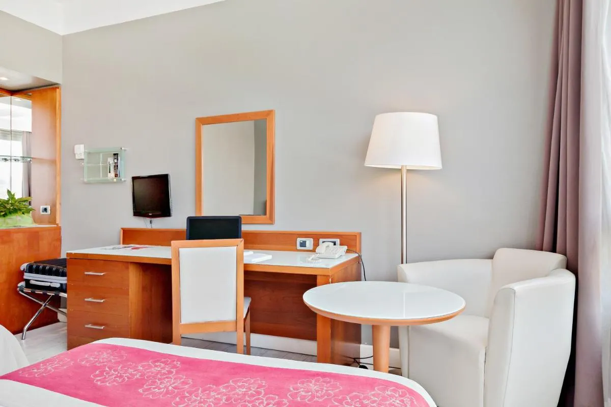 Image 5 of Italiana Hotels Florence