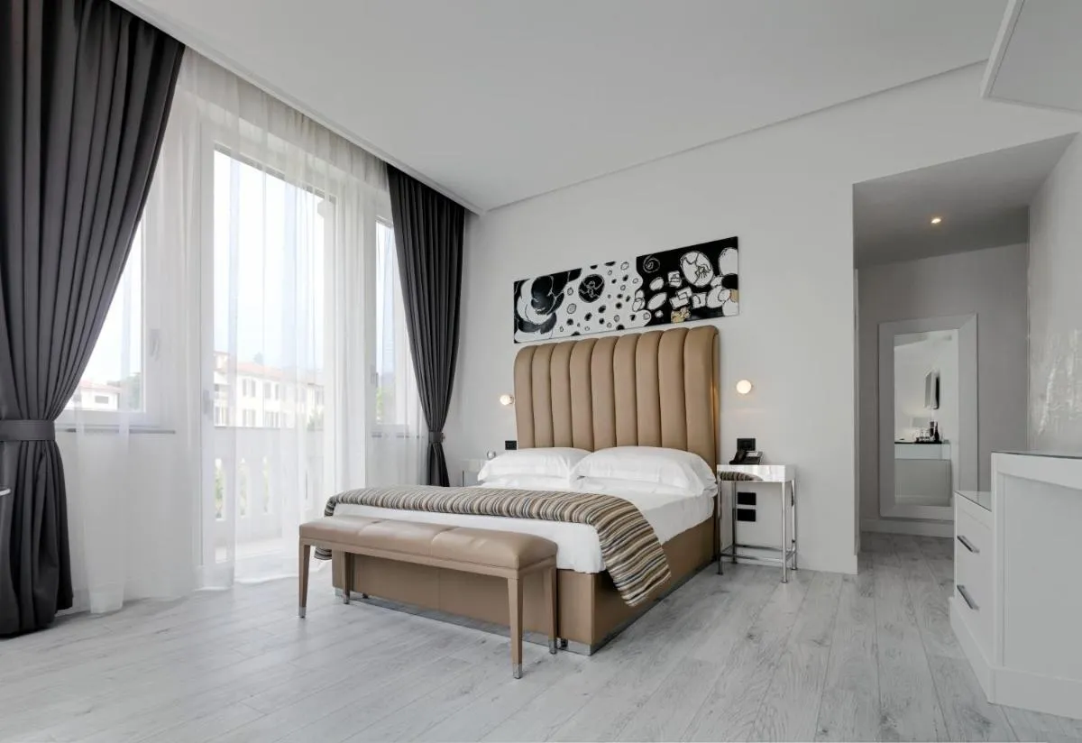 Image 2 of LHP Hotel Montecatini Palace & SPA