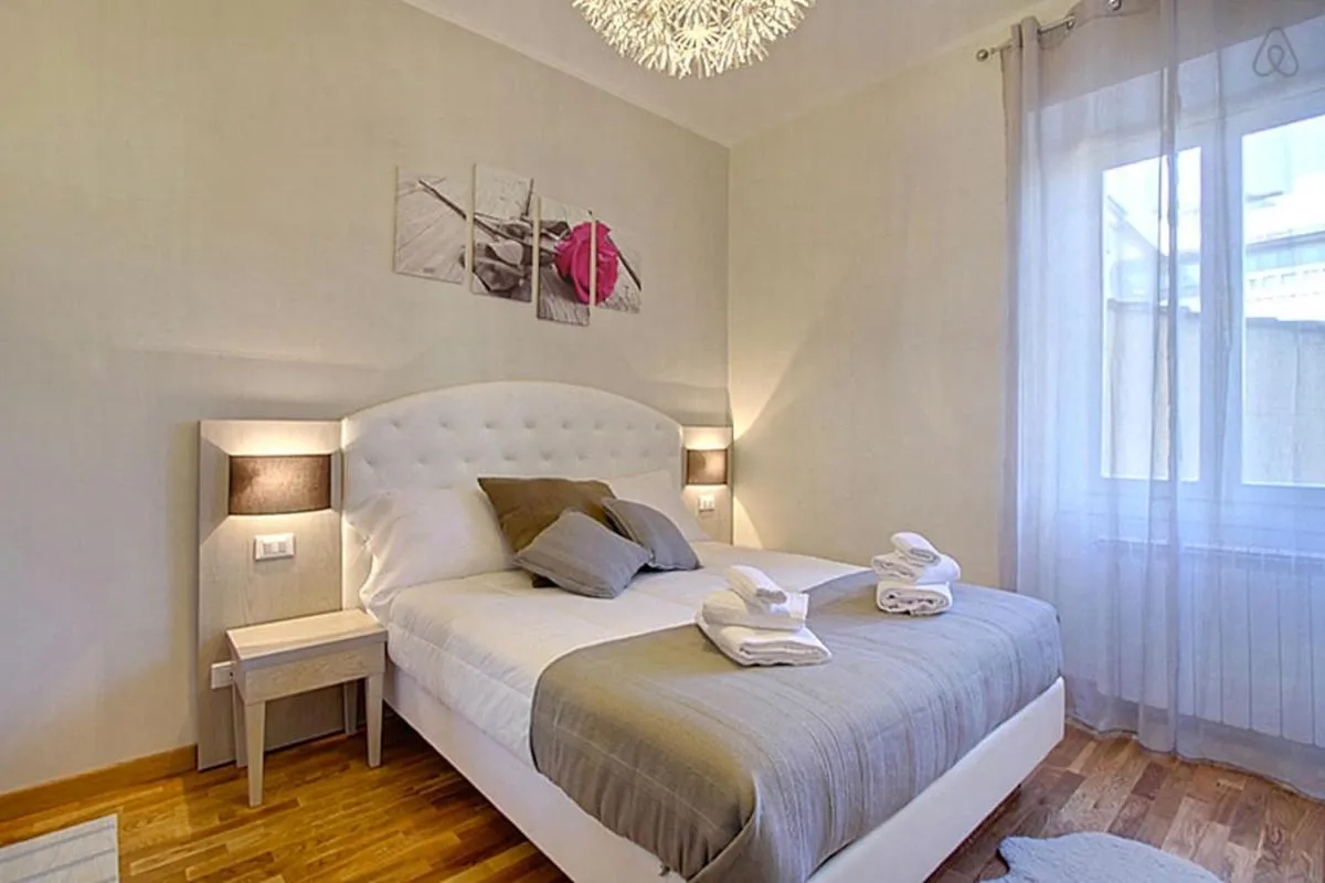 Image 2 of La Marmora Elegant