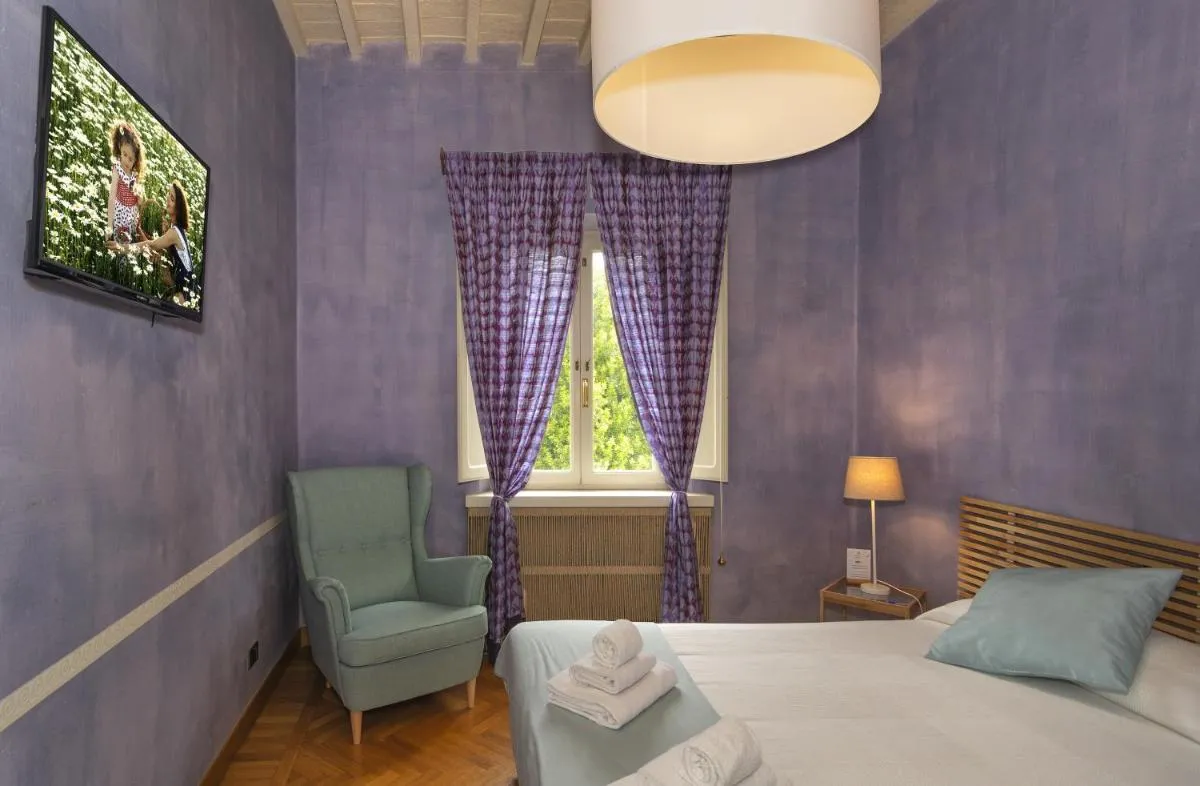 Image 1 of Lauri Loft