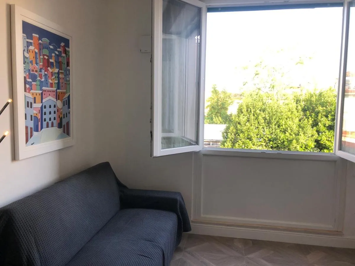 Image 2 of Leonardo luxury apartment