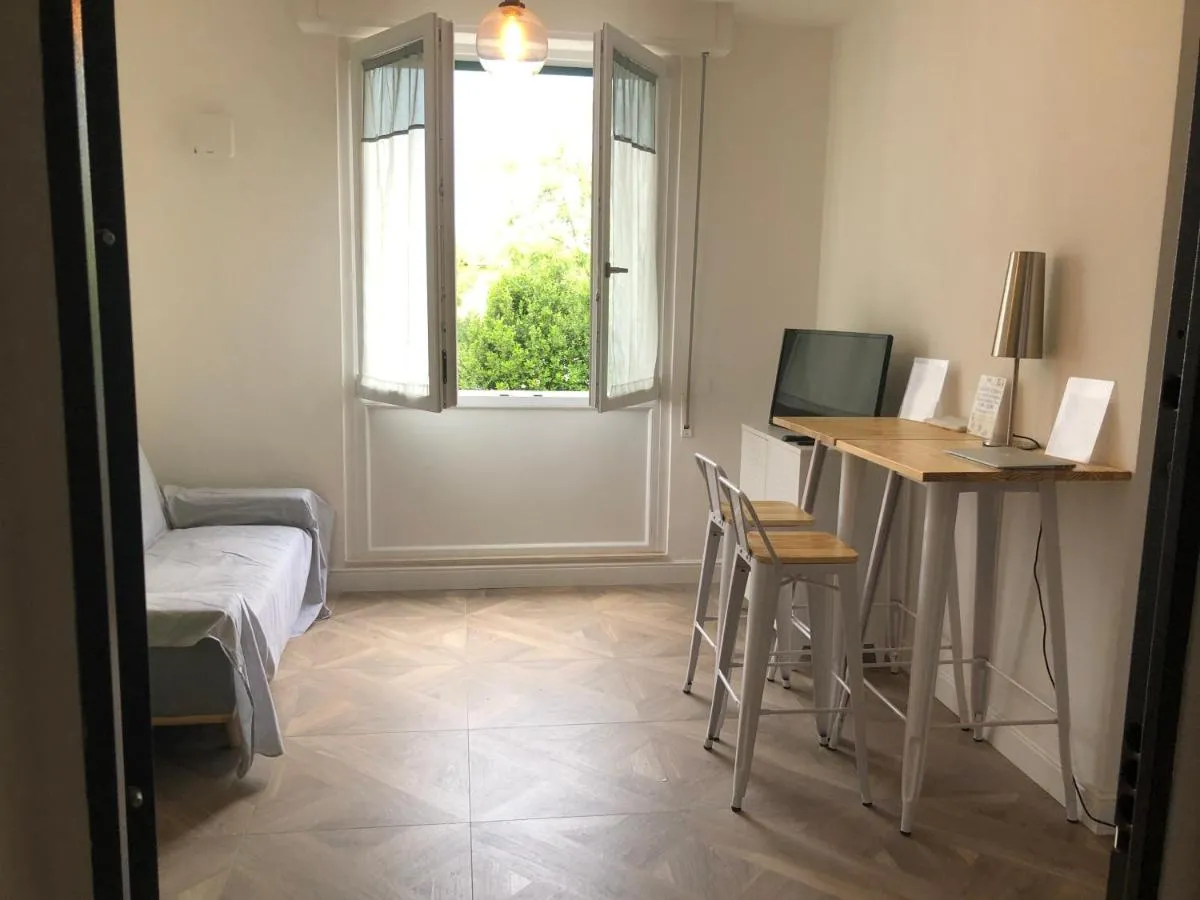 Image 6 of Leonardo luxury apartment