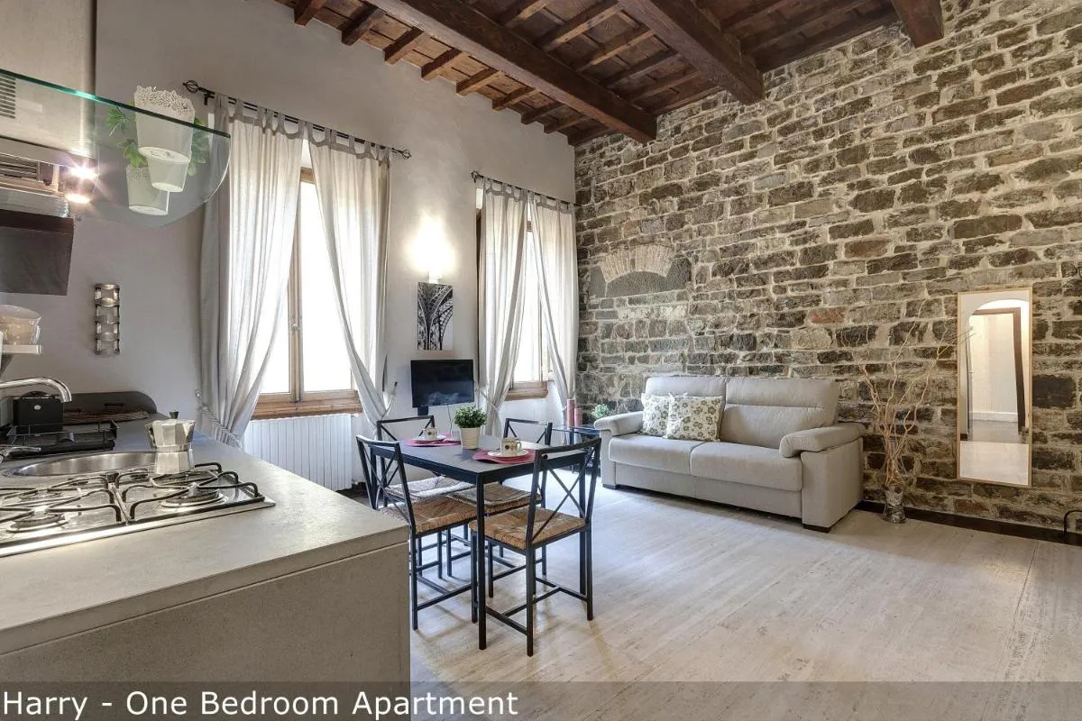 Image 6 of Mamo Florence – Calzaiuoli Apartments