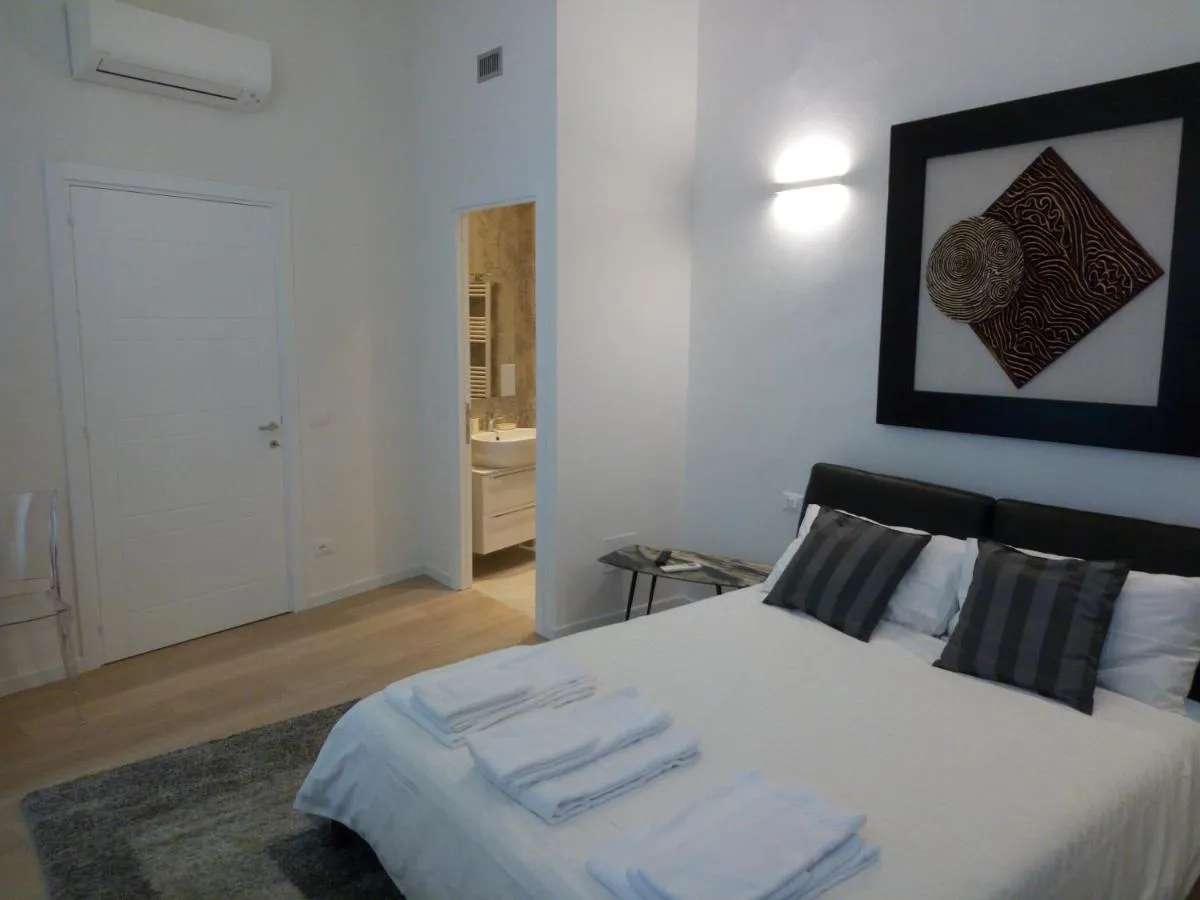 Image 6 of Opera 19 Luxury Apartment