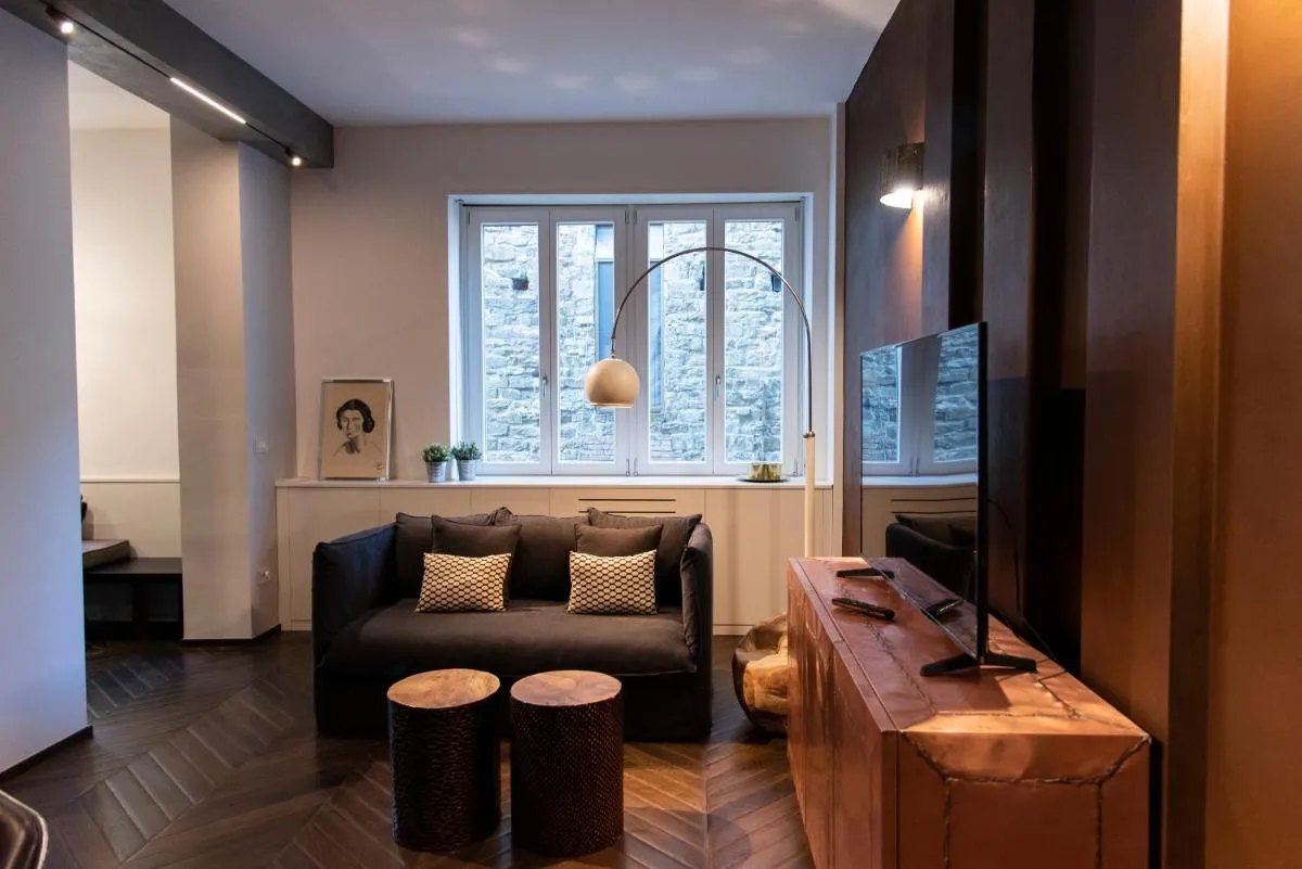 Image 3 of PONTE VECCHIO LUXURY AND STYLISH APARTMENT