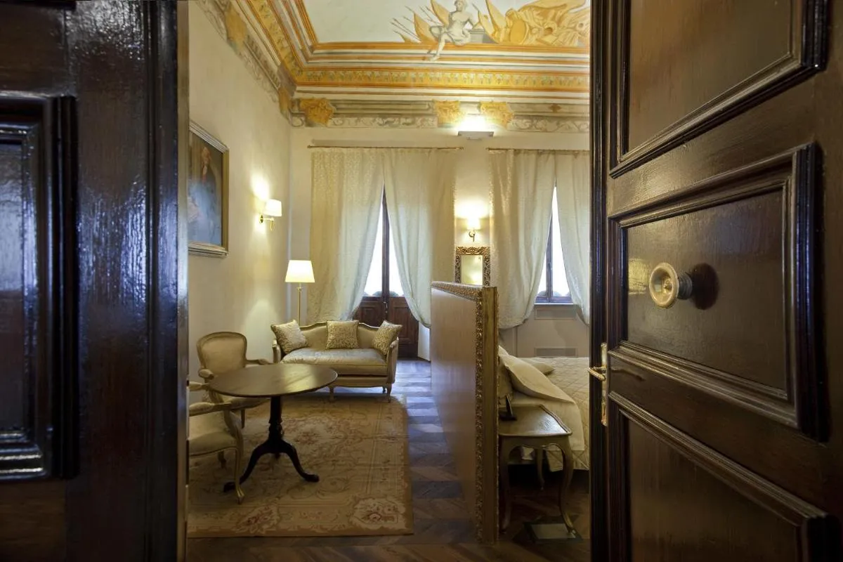 Image 1 of Palazzo Carletti