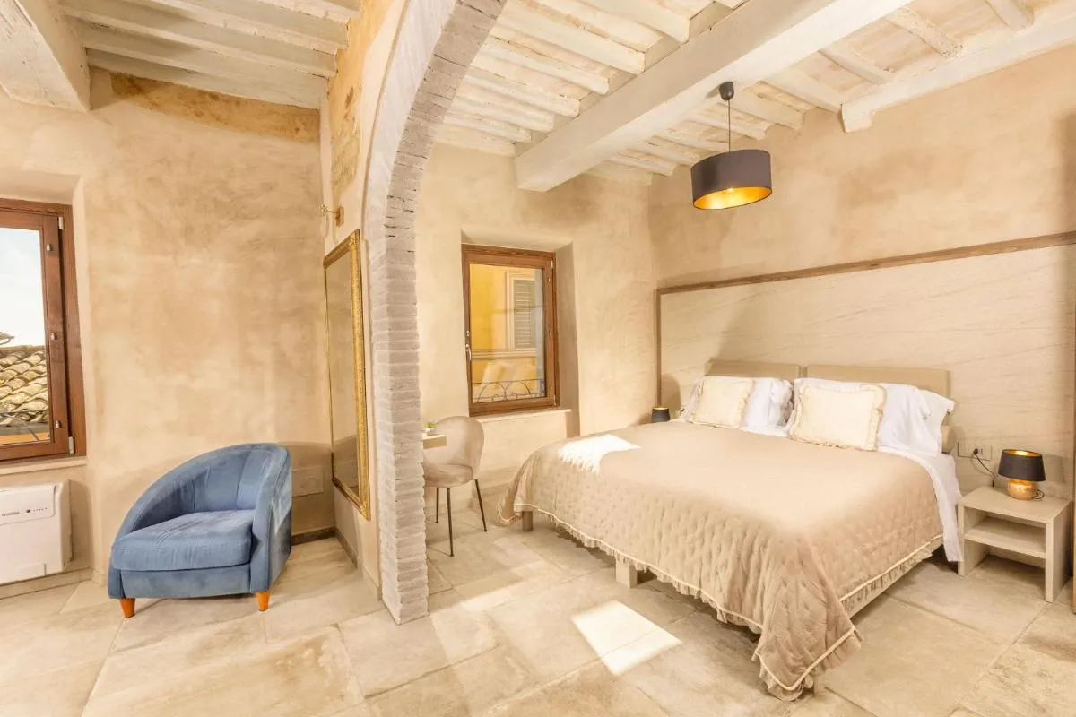 Image 5 of Palazzo Falcinelli Luxury Room in Montepulciano Center with Elevator