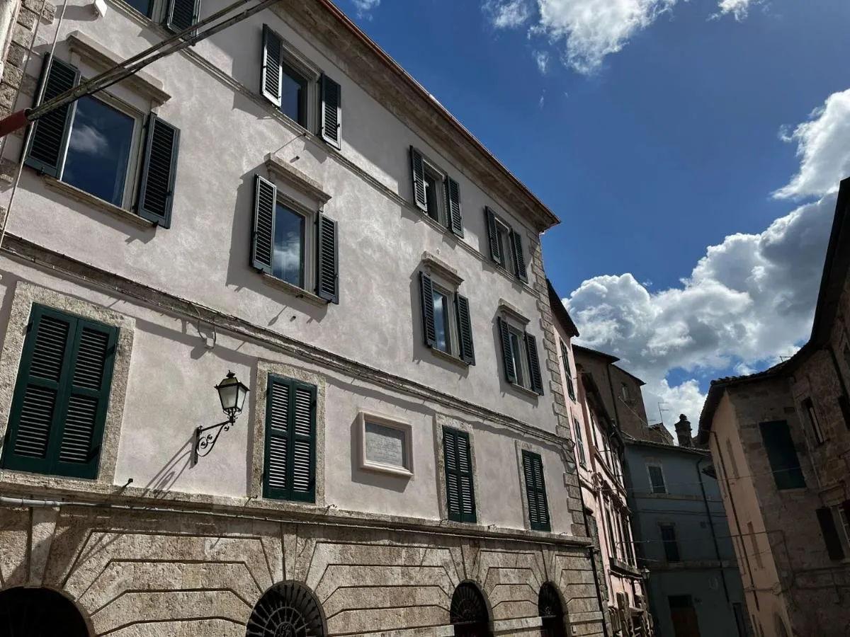 Image 6 of Palazzo Palloni: Piano Nobile