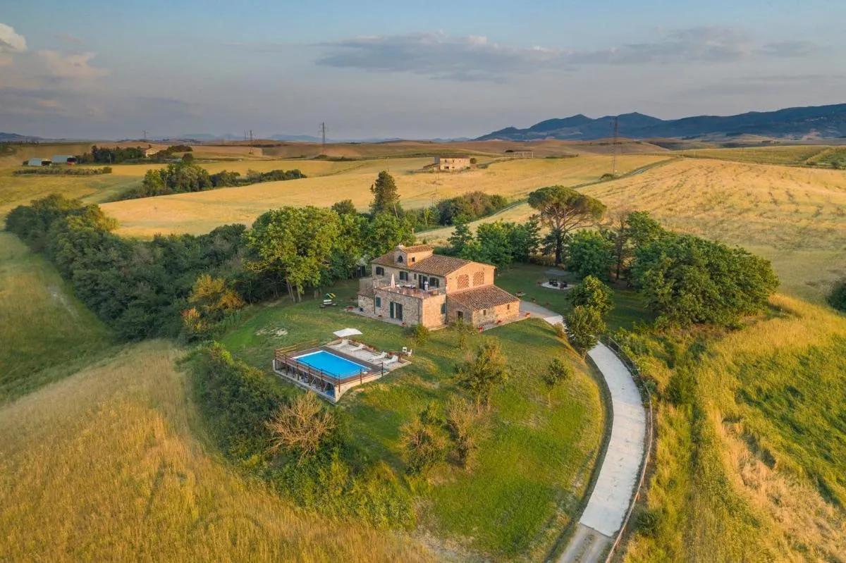 Image 6 of Podere I Sorbi, Spacious Tuscan Villa, Lajatico, Nr Pisa