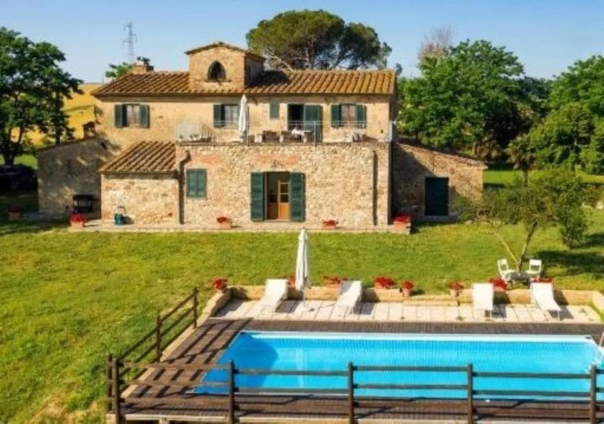 Image 2 of Podere I Sorbi, Spacious Tuscan Villa, Lajatico, Nr Pisa