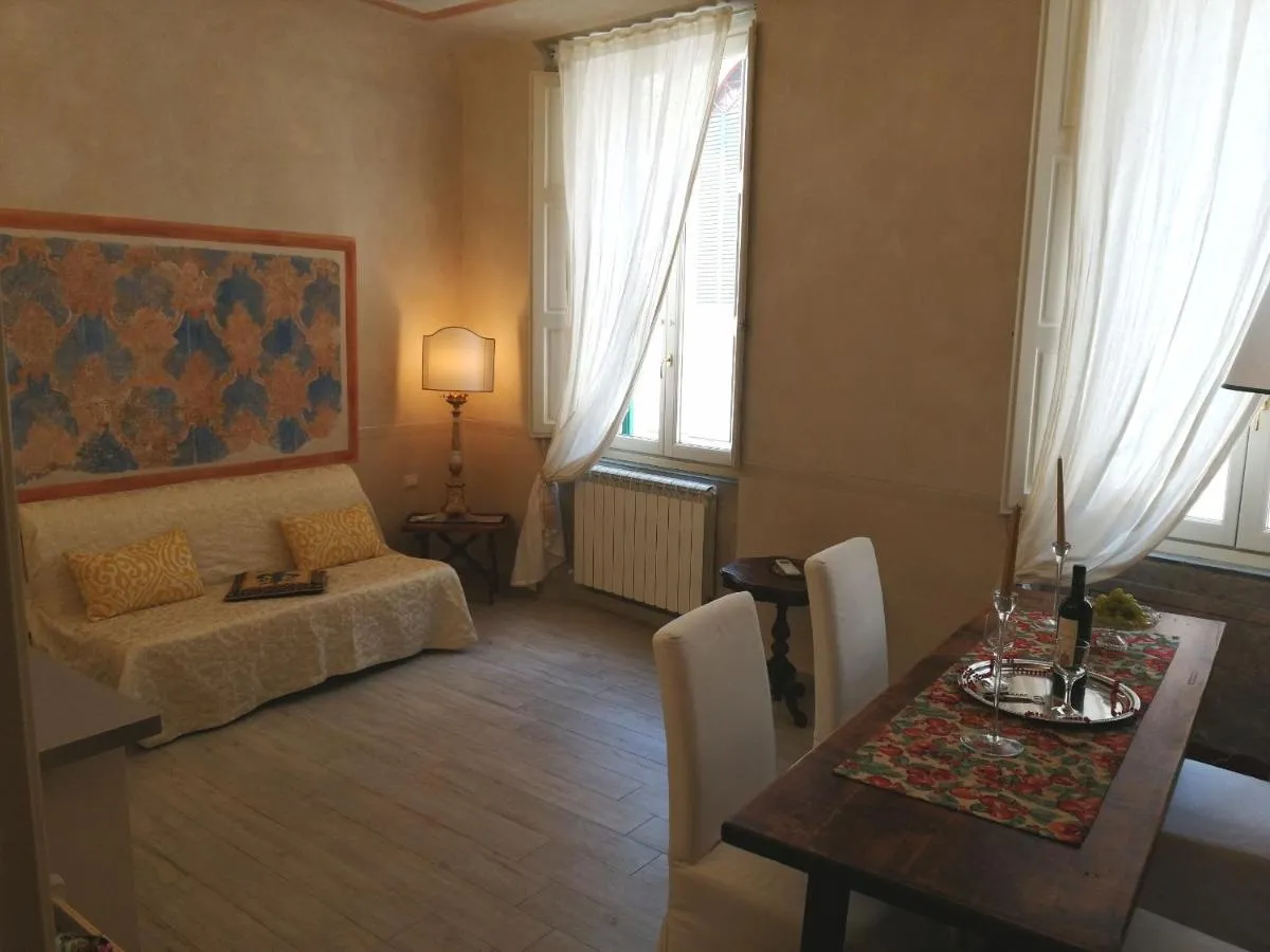 Image 5 of San Lorenzo Apartments