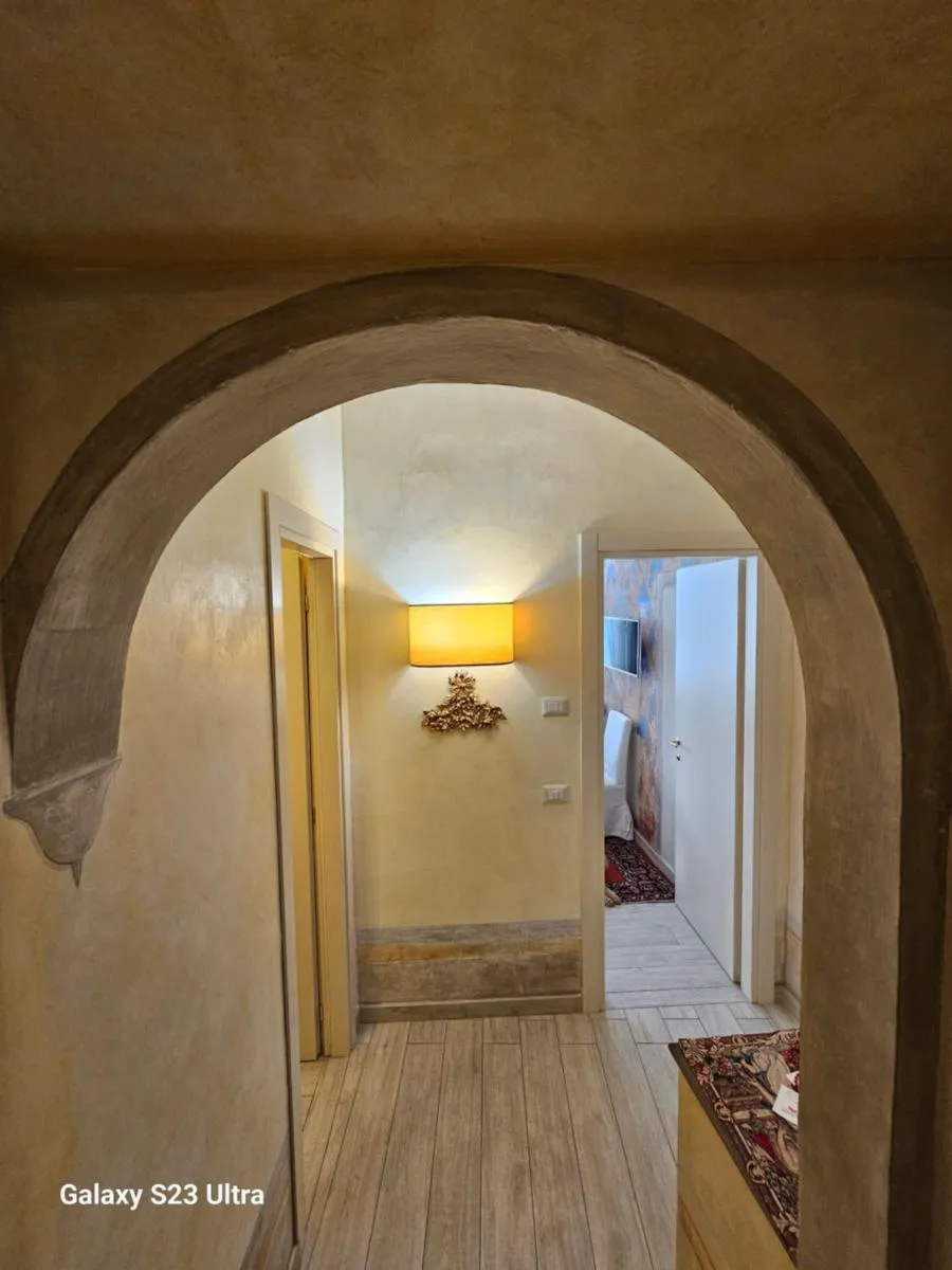 Image 1 of San Lorenzo Apartments