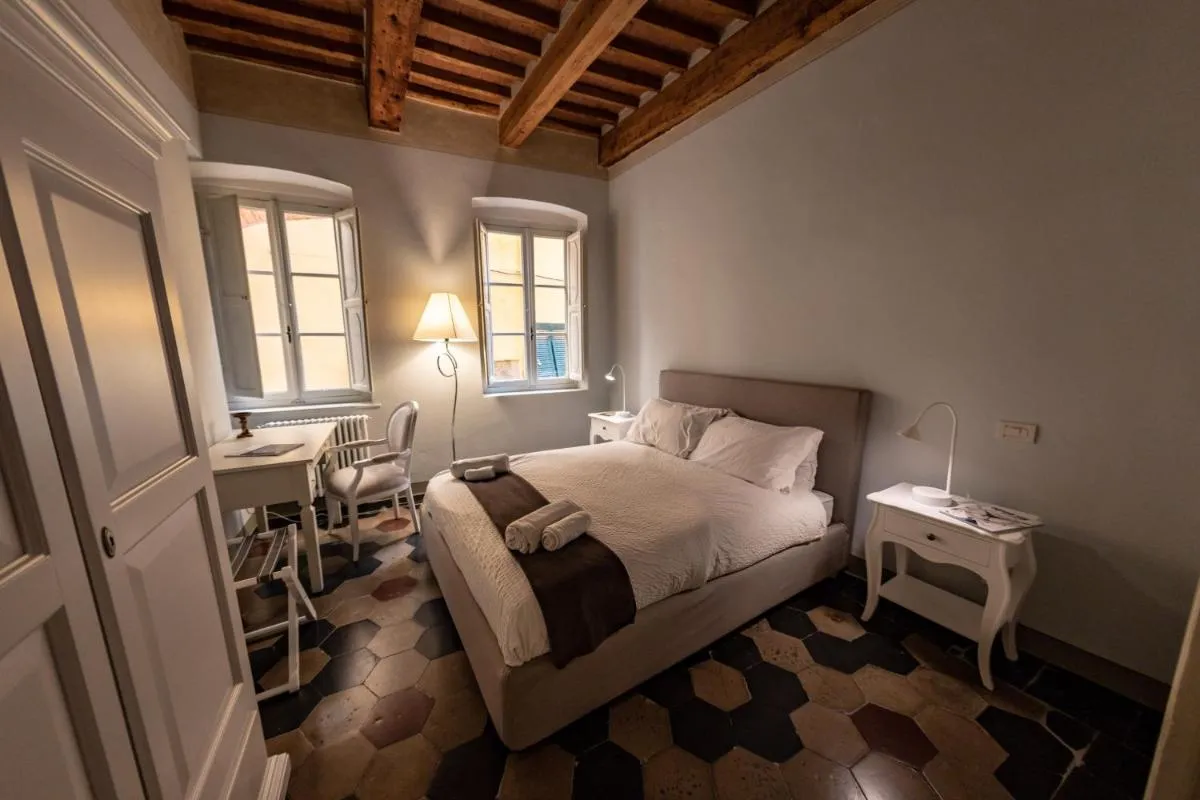Image 2 of San Martino Suite