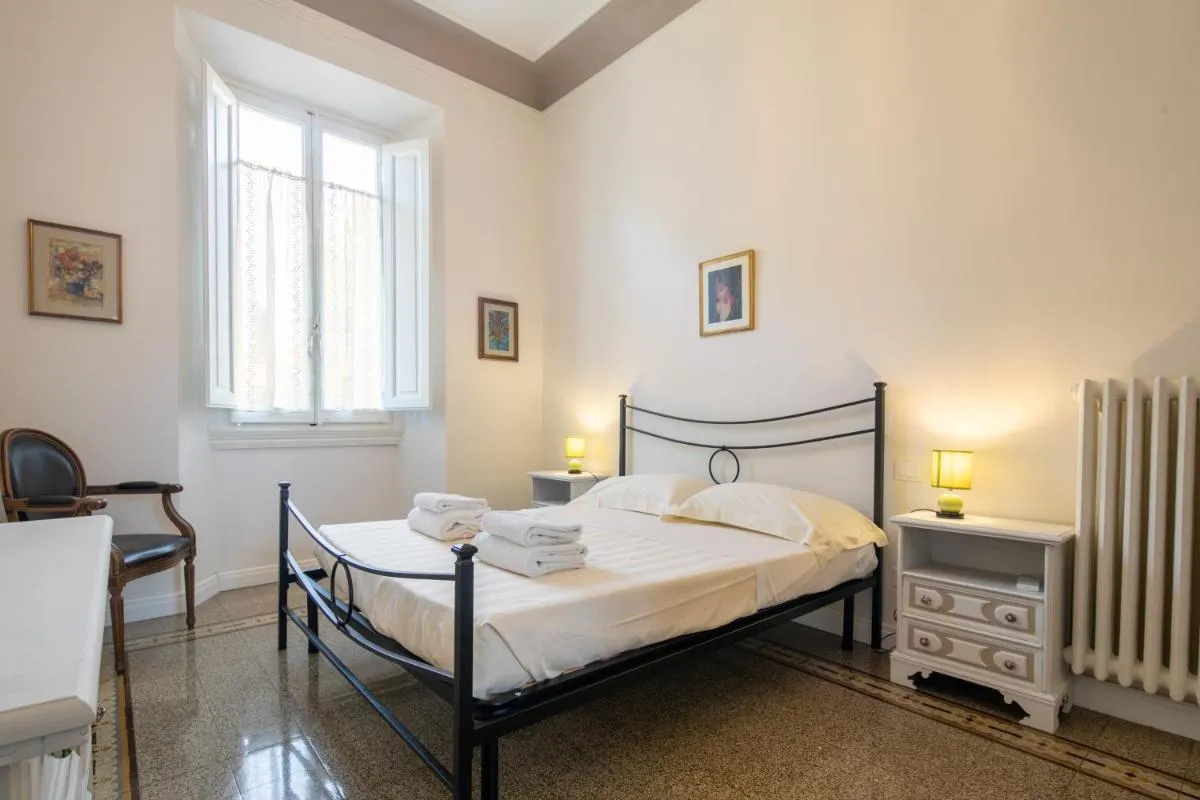 Image 2 of Santa Maria Novella 4 bedrooms by Mmega