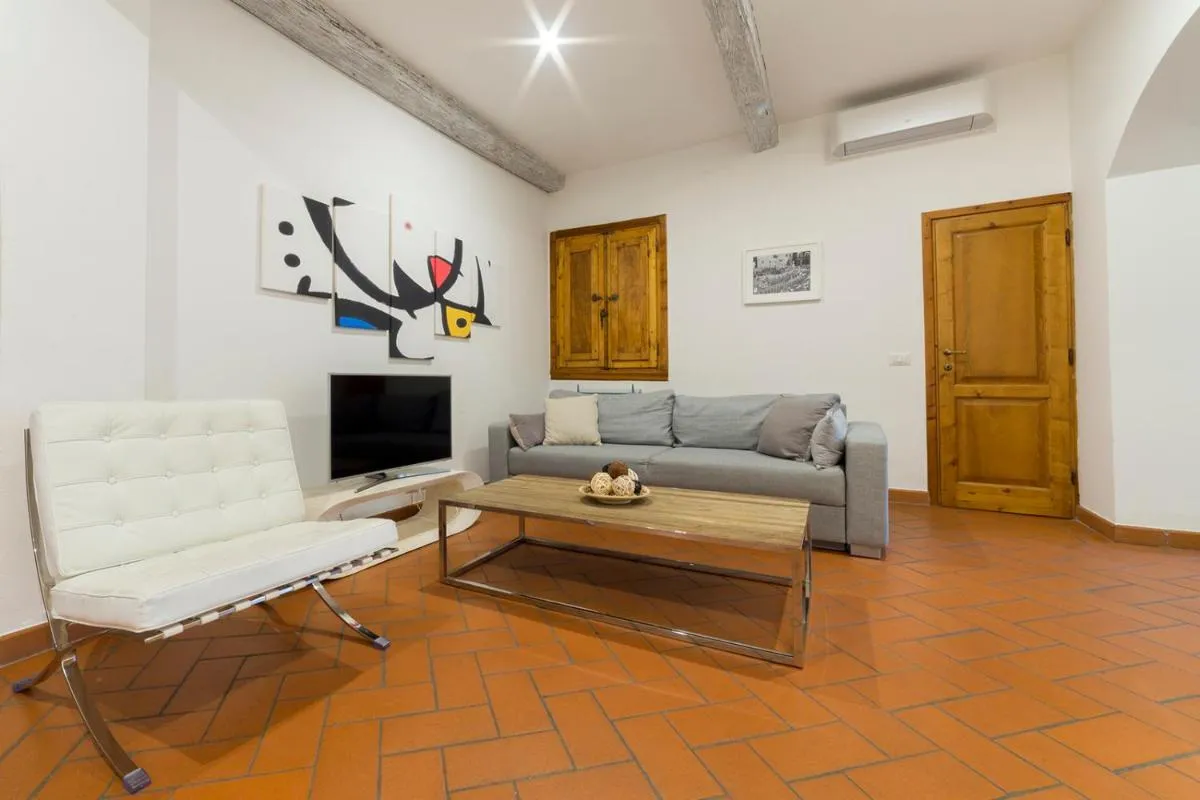 Image 3 of Santa Maria Novella 6 sleeps near the central station