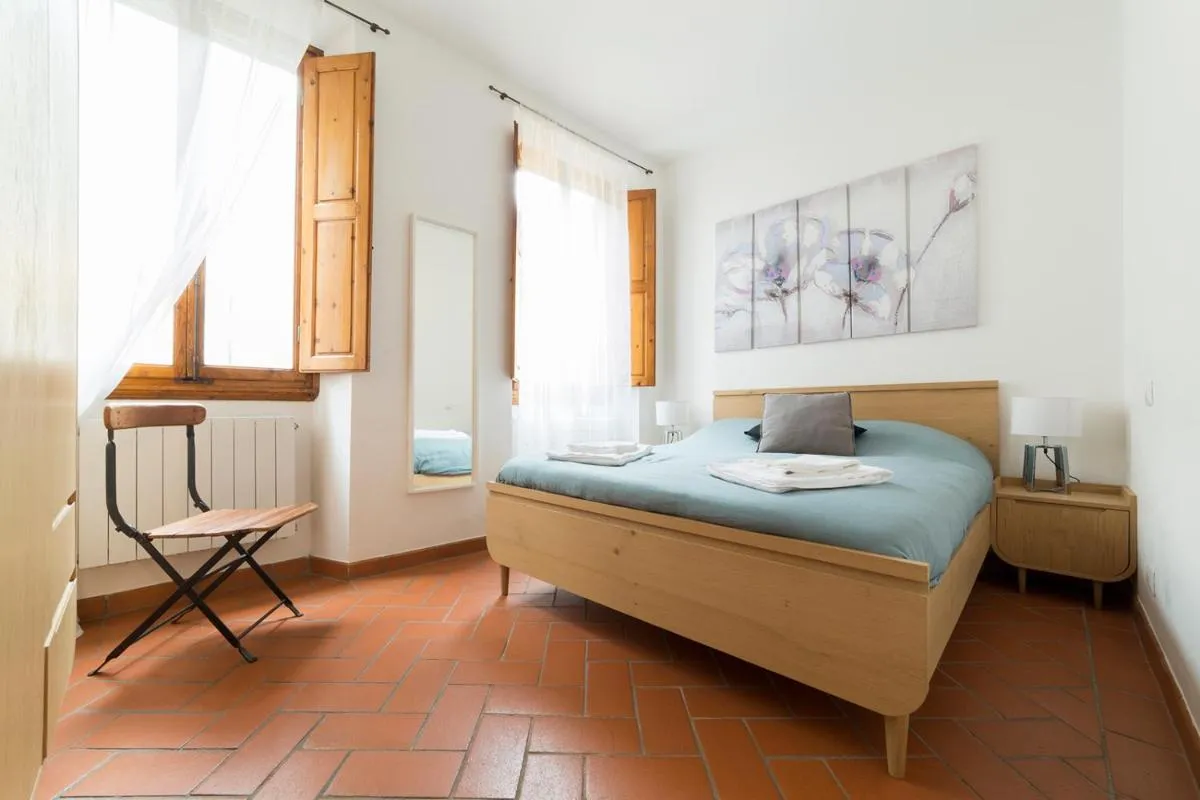 Image 4 of Santa Maria Novella 6 sleeps near the central station