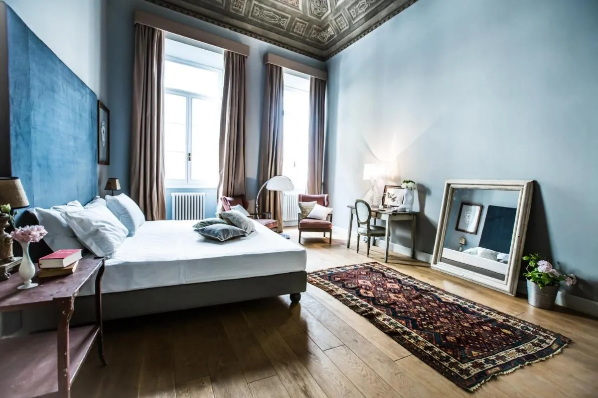 Image 4 of Soprarno Suites