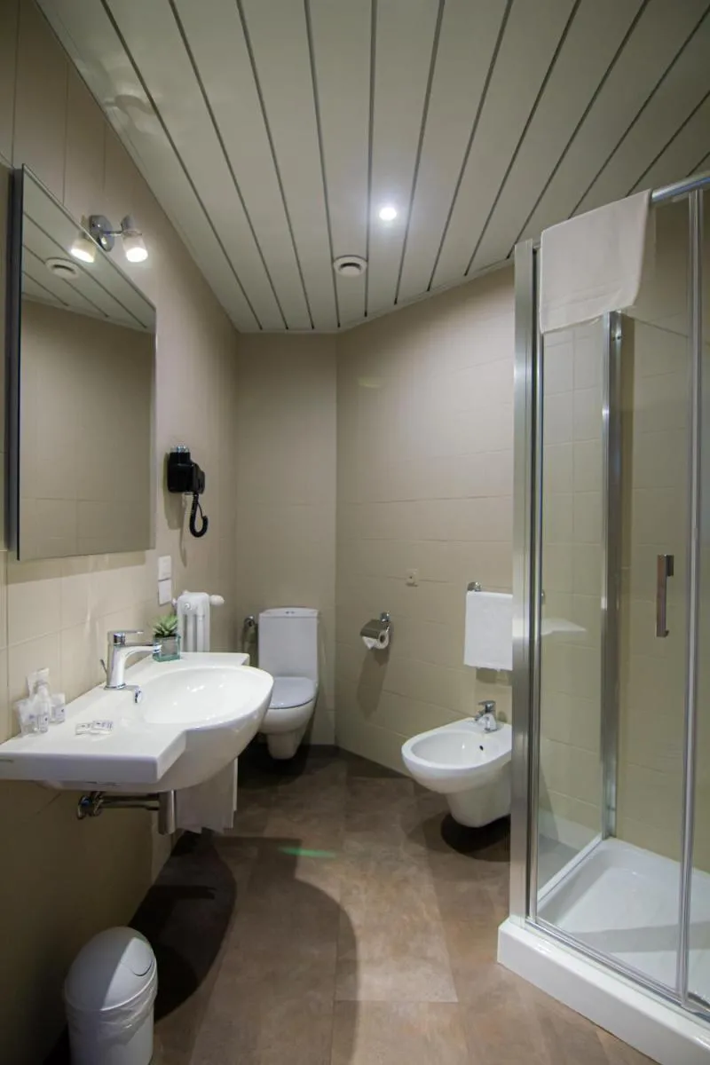 Image 4 of Tuscany Inn